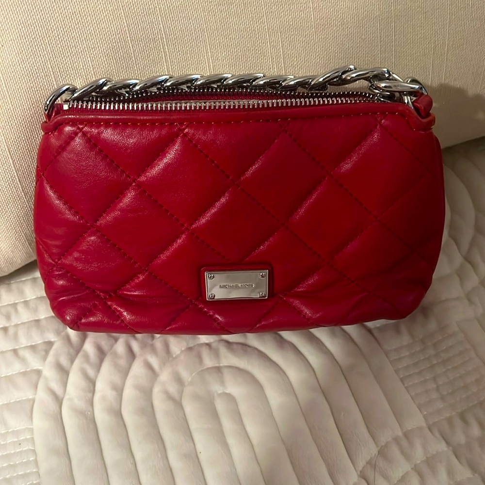 ORIGINAL Michael Kors Pouchette Wallet
Purses & Pouches red used once .